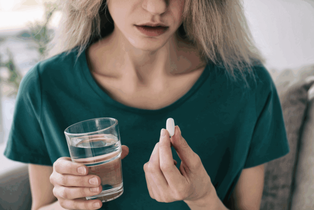 Xanax abuse statistics recount that addiction treatment for drug use for xanax abuse or xanax addiction is imerpative. Xanax addiction or xanax abuse can co-occur with mental illness, and the signs of xanax addiction can lead to panic disorders or xanax withdrawal. Best to seek professional help if you abuse xanax addiction.